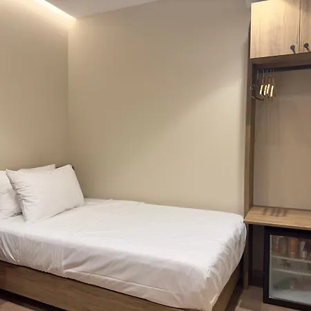 Aragosta Hotel 4*