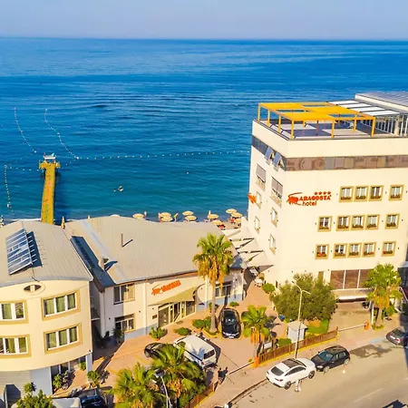 Aragosta Hotel 4*