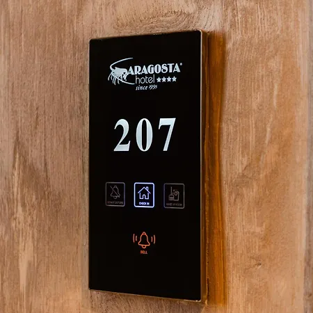 Aragosta Hotel 4*