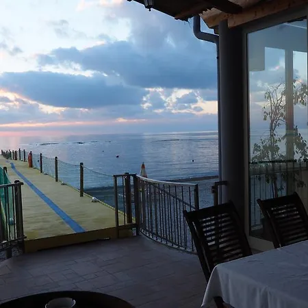 Aragosta 4* Durrës