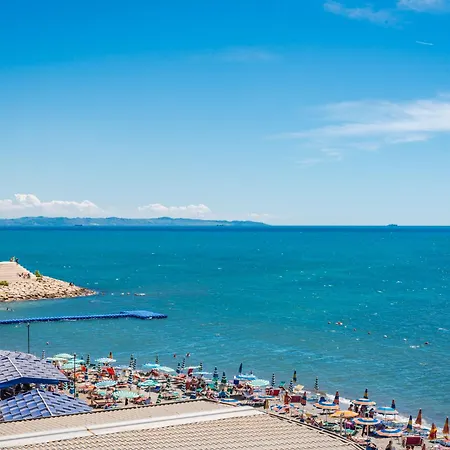 Aragosta 4* Durres