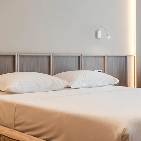 Hotel Aragosta Durres
