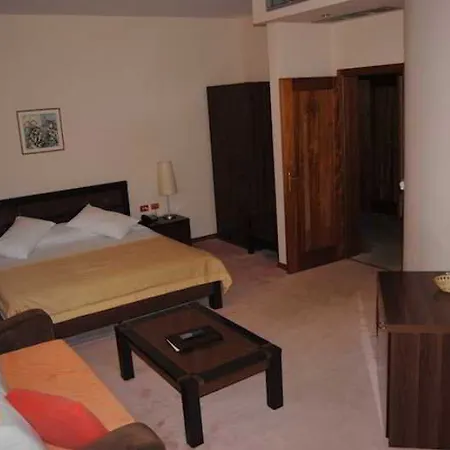 Hotel Aragosta Durrës