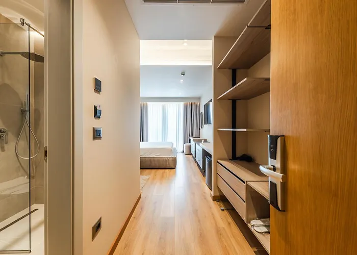 Hotel Aragosta Durres