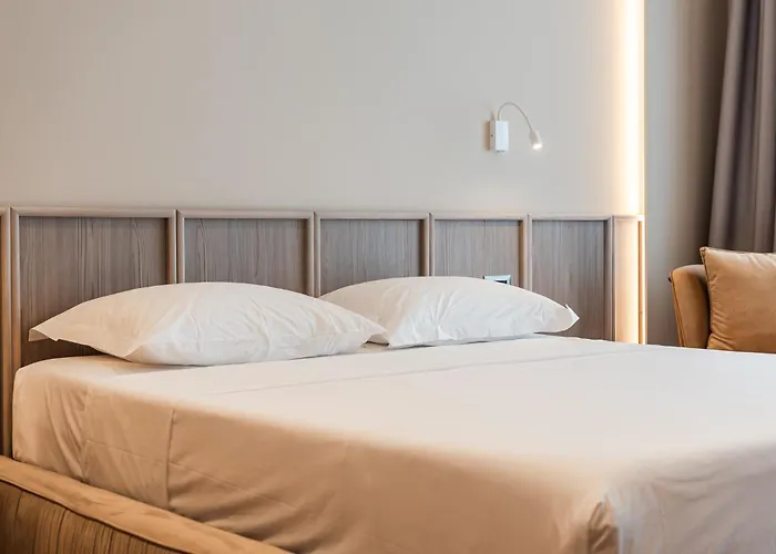 Hotel Aragosta Durres